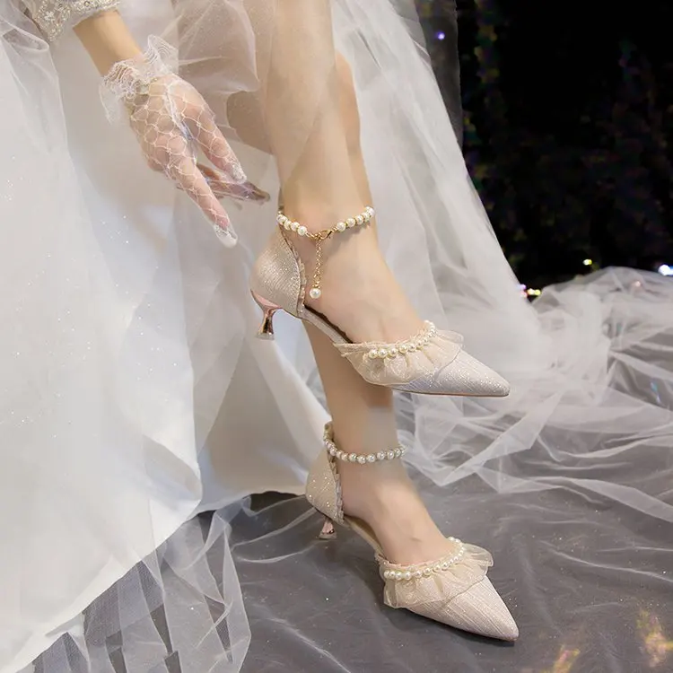 Weiße Hochzeitsschuhe für Damen 2026 Sommer Luxus Seide Perlen Knöchelriemen High Heels Pumps Spitze Damenschuhe mit Absatz – Detail 26