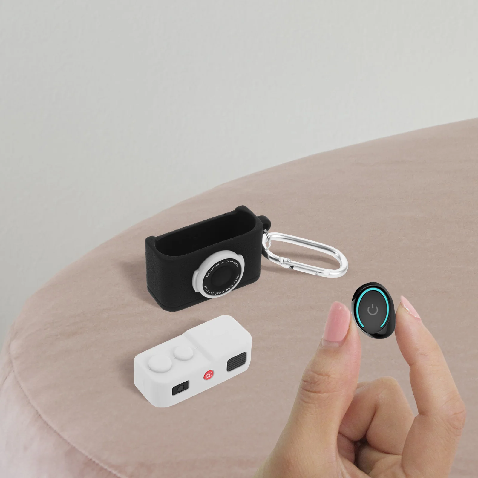 

Vintage Style Earphone Protector Camera Design Lightweight Cordless Cover Earbud Pouch Keychain Decorative Sleeve For Women Men