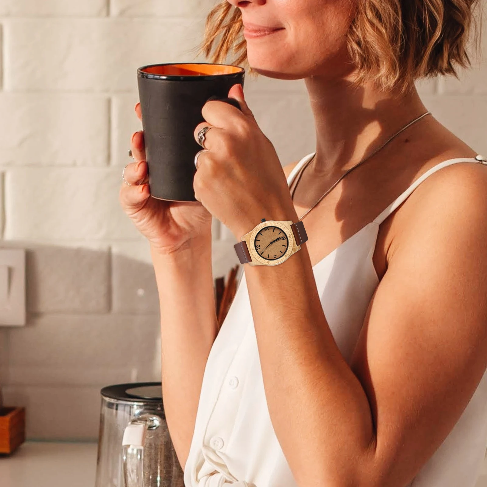 Stylish Quartz Couple Watch Carbonized Bamboo Case Strap Scratch Resistant Long Life Water Resistant Solid Color