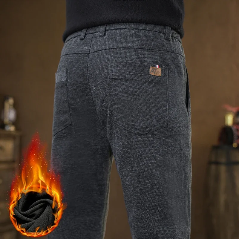 2025 inverno novas calças de lã de chenille masculinas quentes finas retas calças casuais moda versátil madura high-end calças compridas