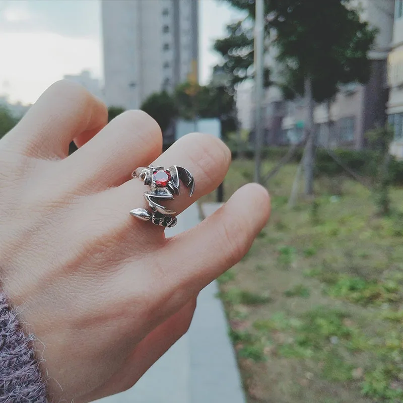 

Chiba Thai Silver Scorpion Ring with Opening, Japanese and Korean Trendy Male Personality Female Scorpio Constellation Male Ring
