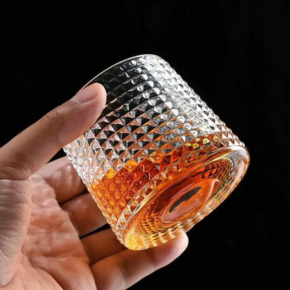 Whiskey Glasses Rotating Whisky Glass with Base 360 Rotate Degrees Crystal Rum Glass for Cocktail Party Drinking Glass