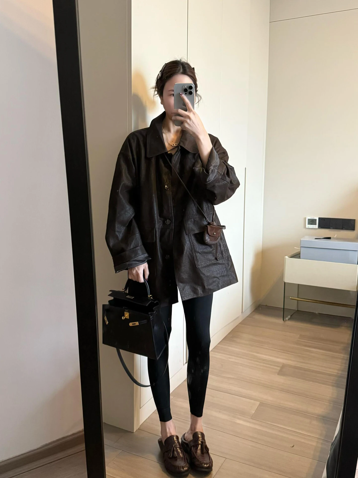 2026 Early Spring New Korean Style Retro PU Leather Jacket Women's Loose Fit Medium Length Collared Coat Autumn Outerwear
