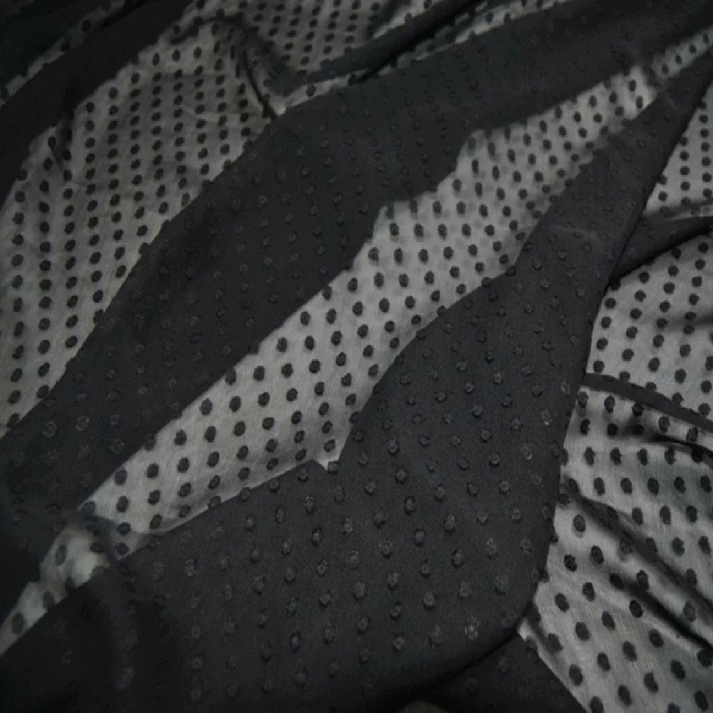 Good Material Basic Regular Black Small Dots Comfortable Silk Jacquard Fabric for Female Elegant Saree Shawl Tippet