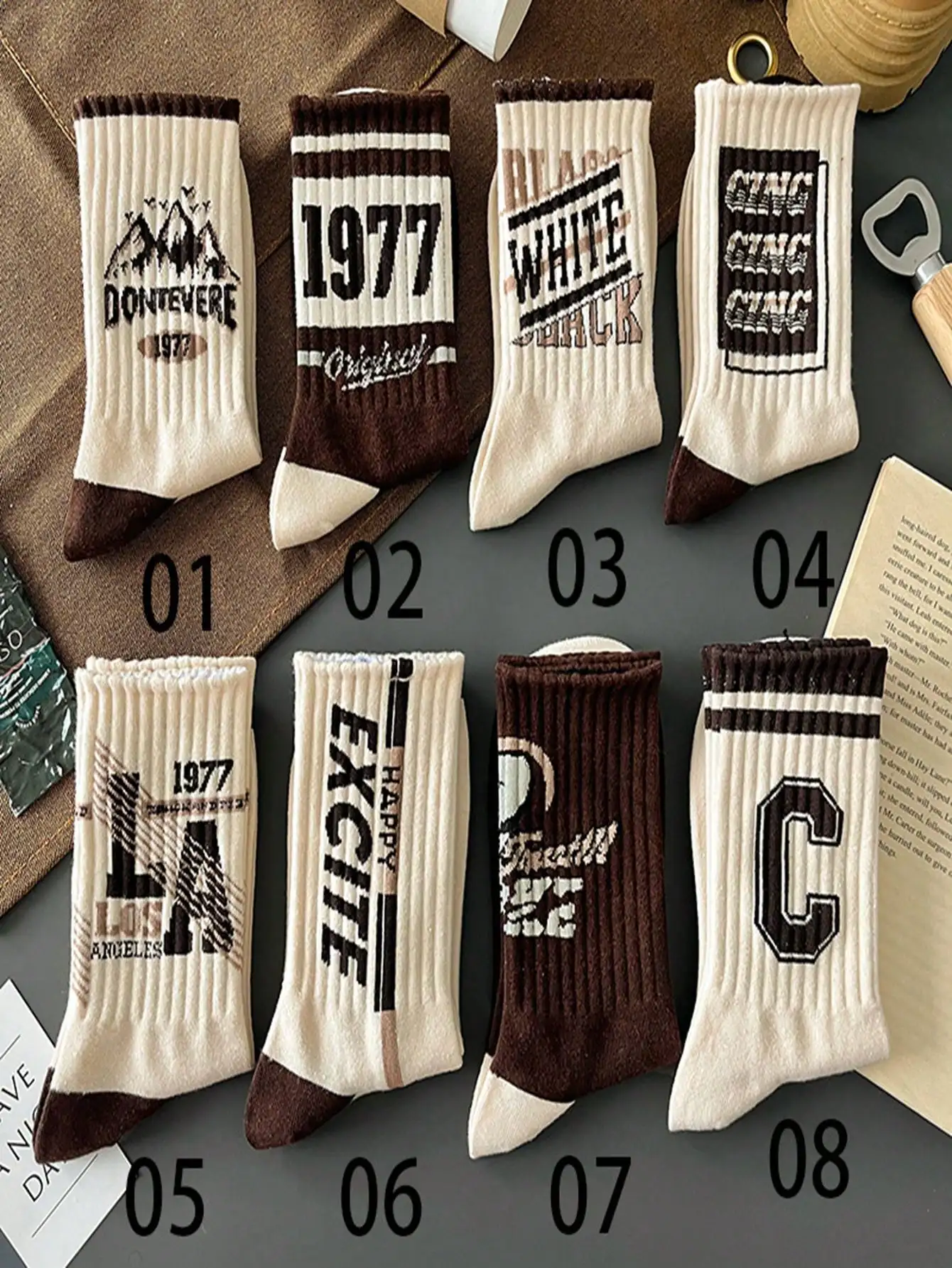 8 pairs of socks Coffee color random pattern American men's mid-tube winter socks Deodorant mid-tube sports men's socks suitable