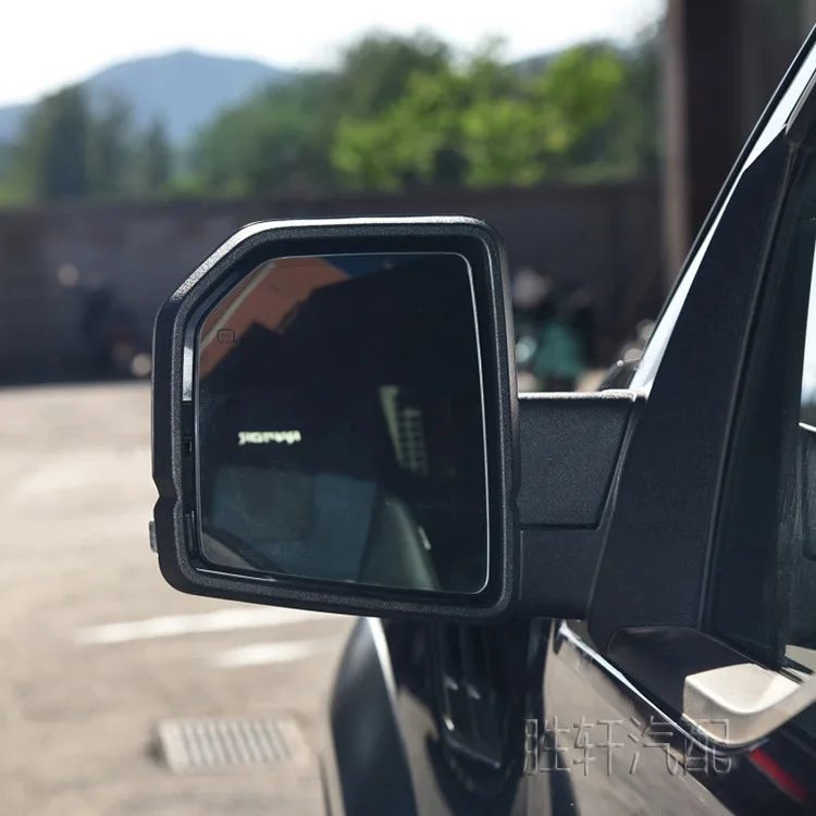 For Ford Raptor F-150 medium size American version 15-21 reverse mirror and blind spot assist lens