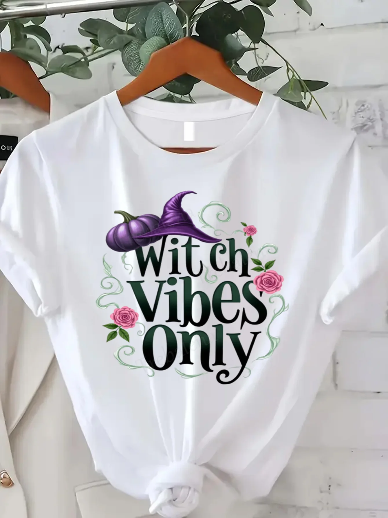 جولة الرقبة تي شيرت الساحرة المشاعر فقط هالوين تي شيرت المرأة زائد حجم ماجيك الساحرة نمط قصيرة الأكمام المحملة أزياء عارضة أعلى