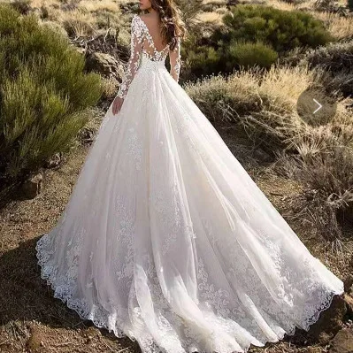 2025 ربيع جديد المرأة كم خارج الكتف العرائس ثوب زفاف فستان طويل فستان الزفاف رخيصة Vestido Noiva طول الأرض العباءات