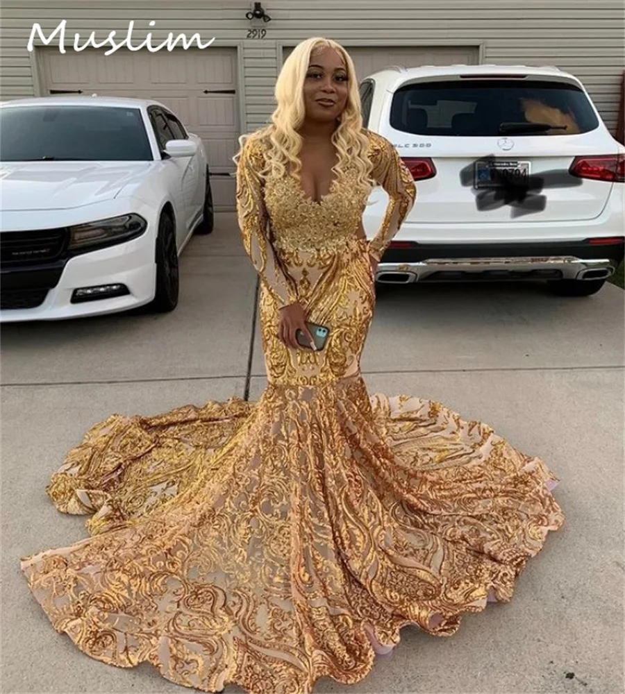 Sparkly Gold Sequin Prom Dress Plus Size Black Women Mermaid Evening Gowns Long Sleeve Appliques Lace Birthday Formal Customized
