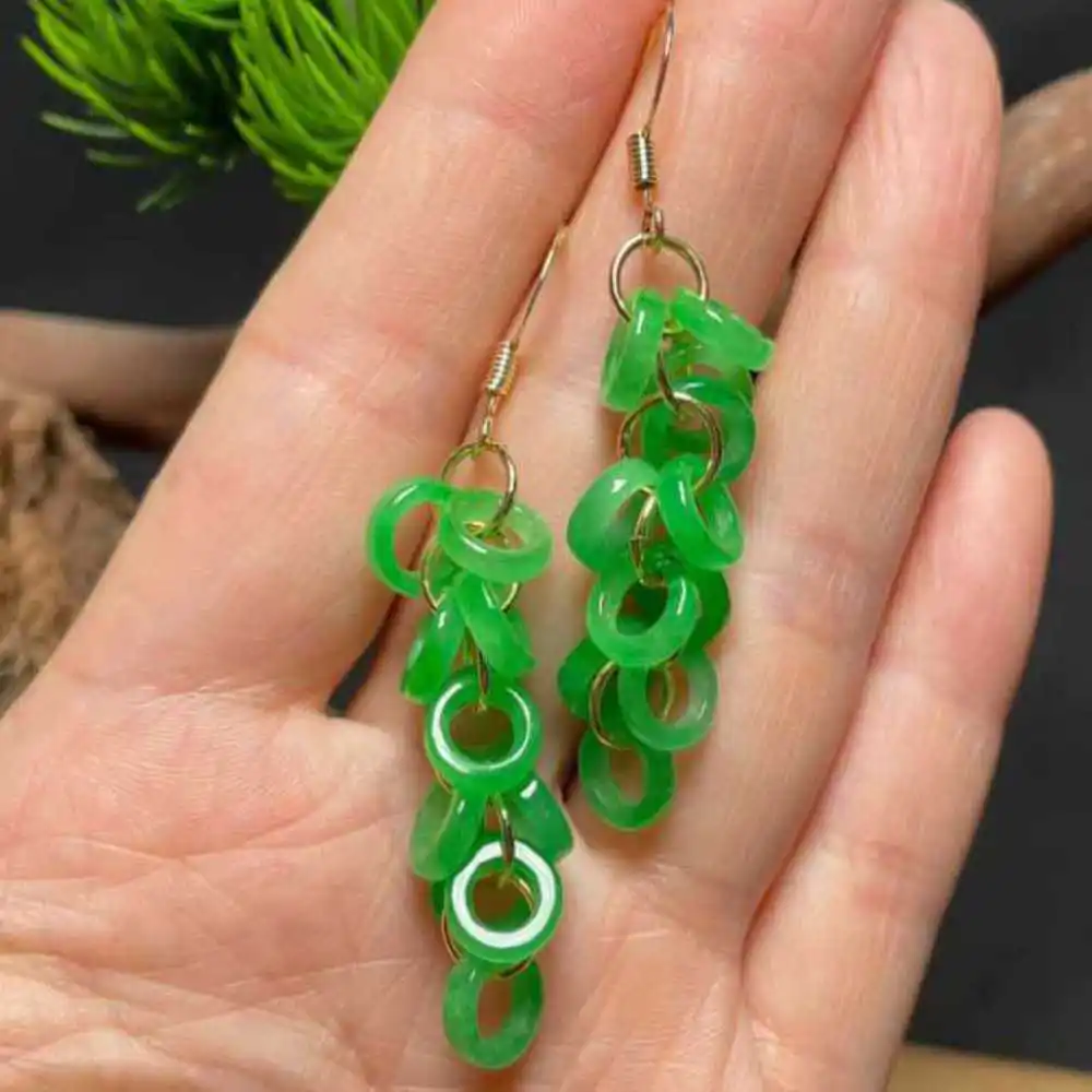 

Natural Jadeite jade Ring Earrings 18k Grapes Eardrop Cultured Hook Beautiful Freshwater Aquaculture Fashion Jewelry Ear stud