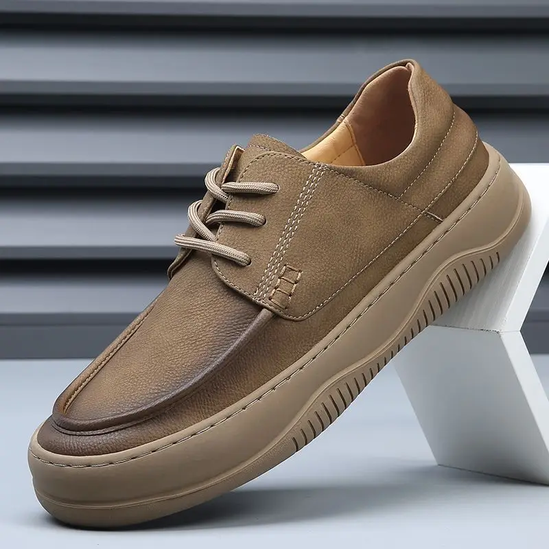 

2025 Autumn New Men's Platform Breathable Retro British Hollow Leather Trend Versatile Casual Shoes