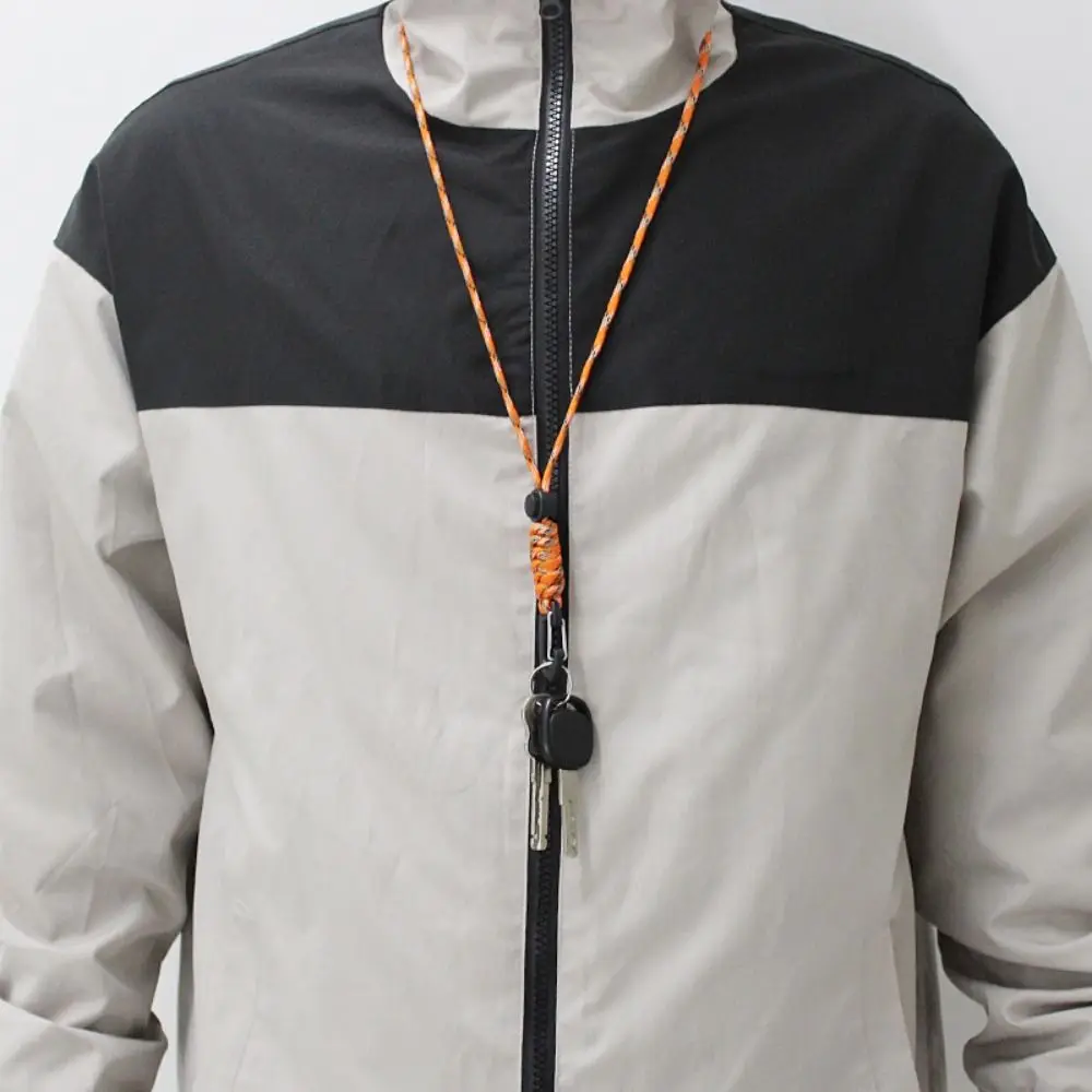 1 قطعة حلقة رئيسية مظلة حبل هوك المفاتيح مصباح يدوي أداة صغيرة إكسسوارات رياضية مفتاح الحبل 7-core التخييم في الهواء الطلق جديلة حبل