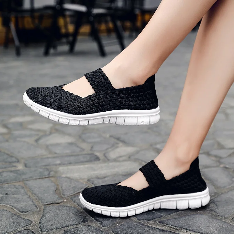 Summer Women Shoes Slip on Flats Sneakers Manual Woven Breathable Lightweight Women Flat Shoes Plus Size 42 Women Casual Shoes