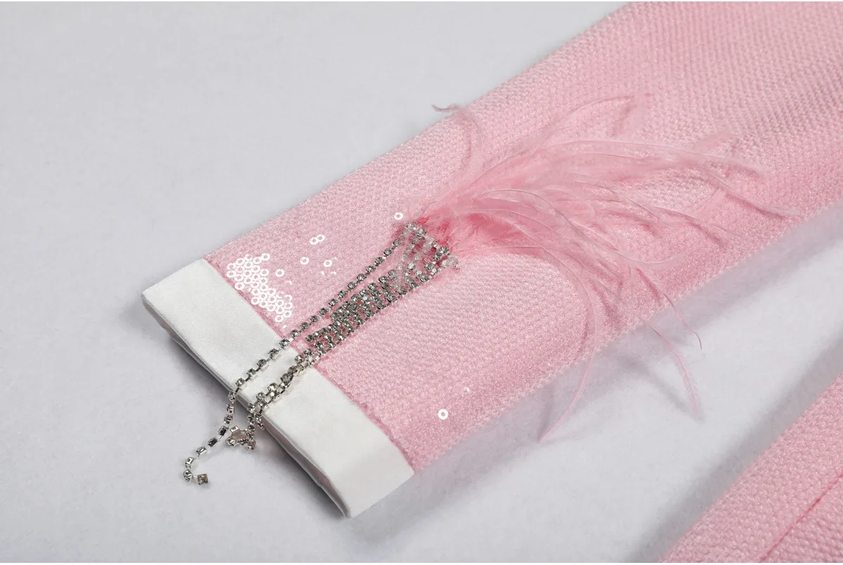 بدلة نسائية عصرية من CHUJIE للتنقل والترفيه أنيقة باللون الوردي والترتر والريش بدلة نسائية صغيرة 2025 ربيع جديد