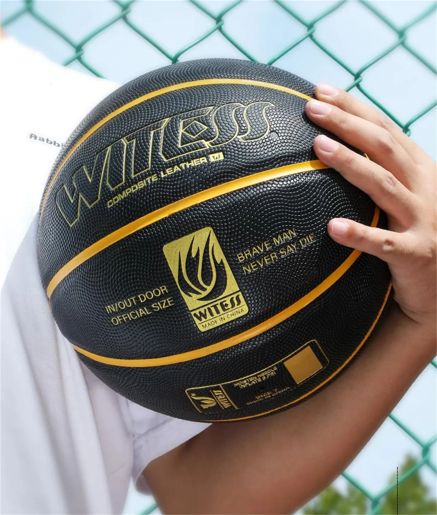 Standar Tahan Aus Latihan Luar Ruangan Lapangan Luar Ruangan Kulit Sapi Kulit Asli Rasakan Bola Basket Kompetisi Dewasa