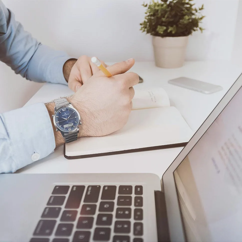 Мужские часы HUMPBUCK с двойным дисплеем, спортивные наручные часы 12/24 часа, водонепроницаемые и секундомер, идеально подходящие для ежедневного использования