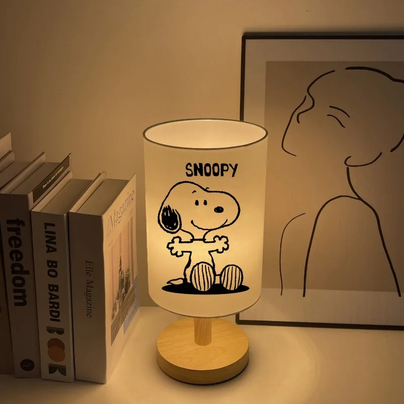 Disney Snoopy Night Light Cute Cartoon Creative Children's Small Desk Lamp Simple Warm Light Eye Protection Holiday Gift