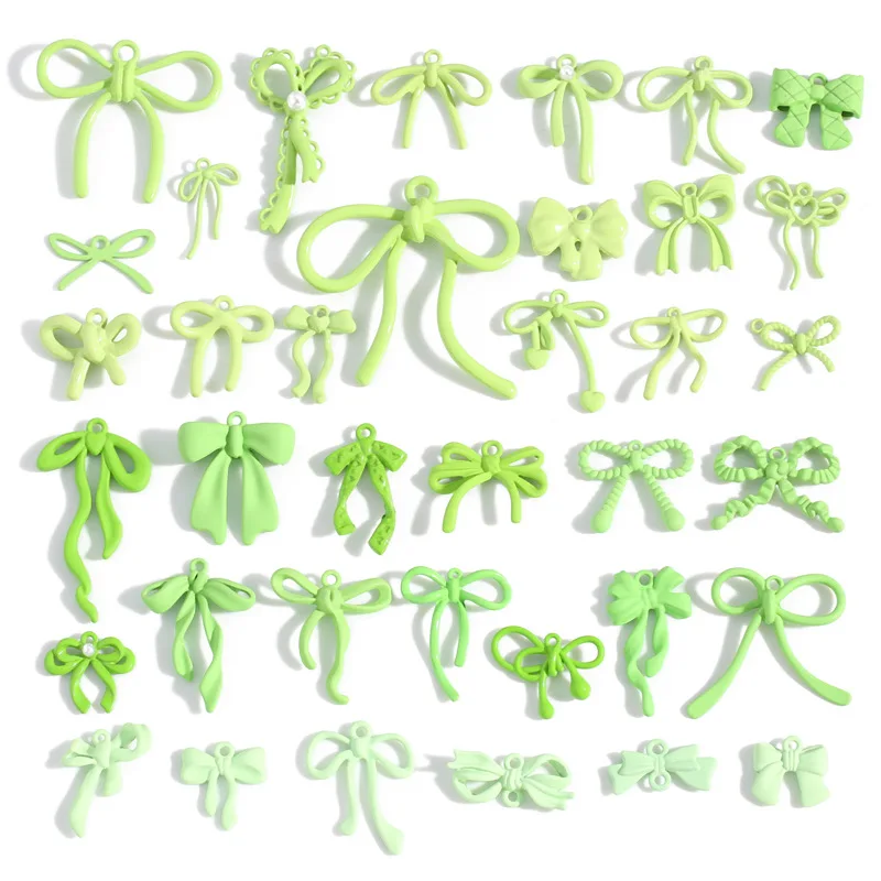 

10pcs Green Color Butterfly Pendant Charms Hollow Necklace Earirngs Bracelet Pendant Connectors Diy Jewelry Making Findings