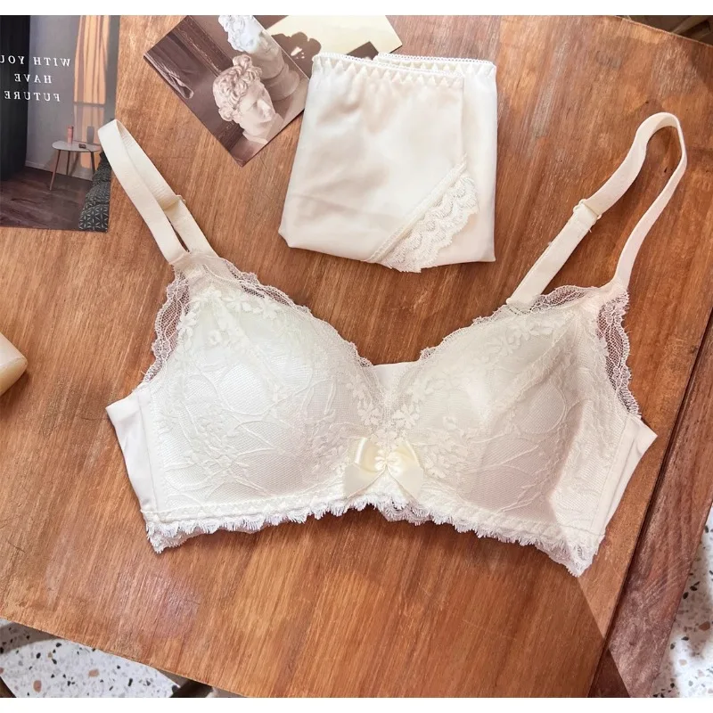 Sexy kabelloses Schnür-BH-Set für kleine Brüste, Push-Up-Effekt und Anti-Durchhängen, verstellbares Spitzen-Bralette-Dessous-BH-Set MOYISU