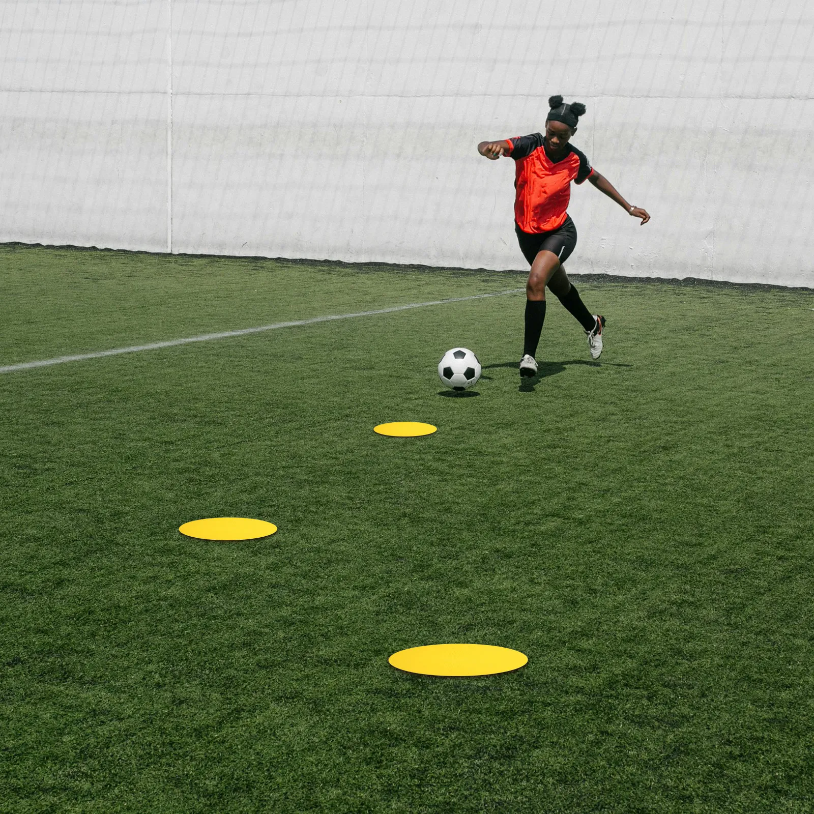 10Pcs Non-Slip Football Training Discs PVC Tough Soccer Marker Plates Agility Training Supplies Sports Sign Pads for Practice