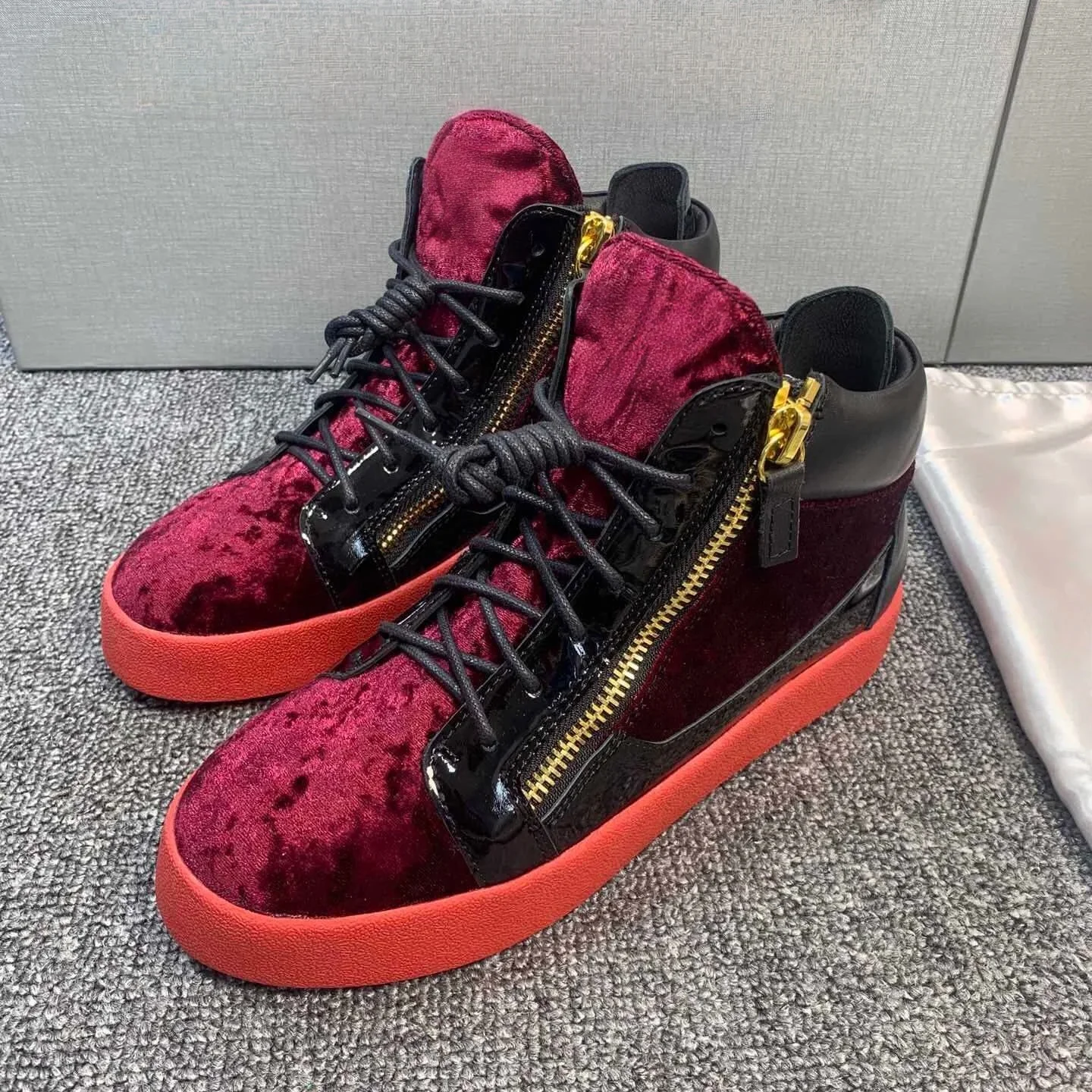 أعلى جودة كلاسيكي رجالي أحذية رياضية كاجوال النساء عالية الجودة جلد طبيعي تنس العلامة التجارية الفاخرة مصمم للجنسين أحذية رياضية 0111 #2