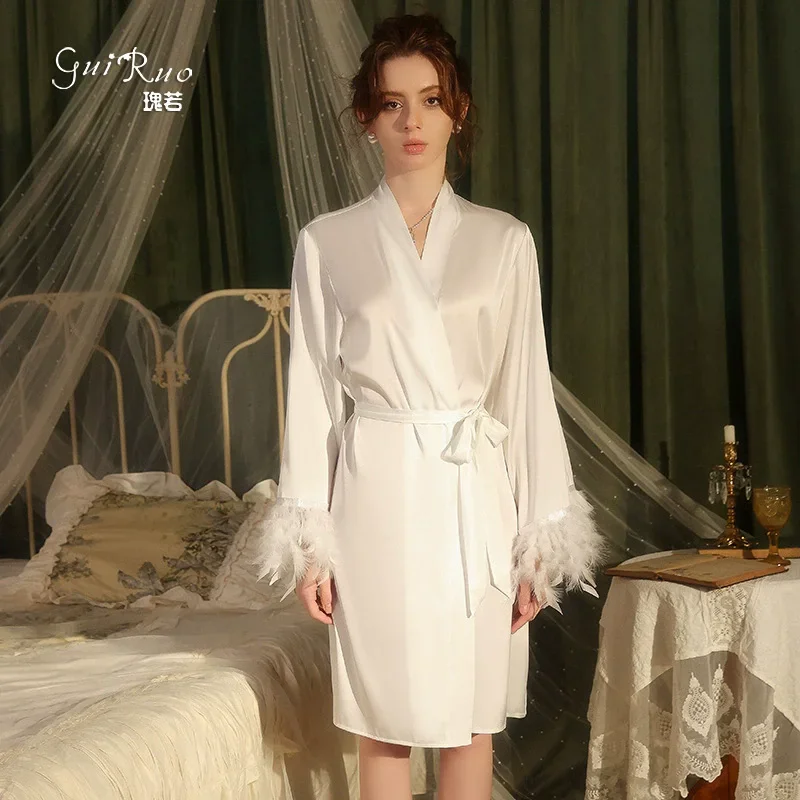 

Luxury Feather Wedding Short Robe Dress Bride Home Dressing Gown Loose Casual Silk Satin Kimono Bathrobe Gown Negligee Sleepwear
