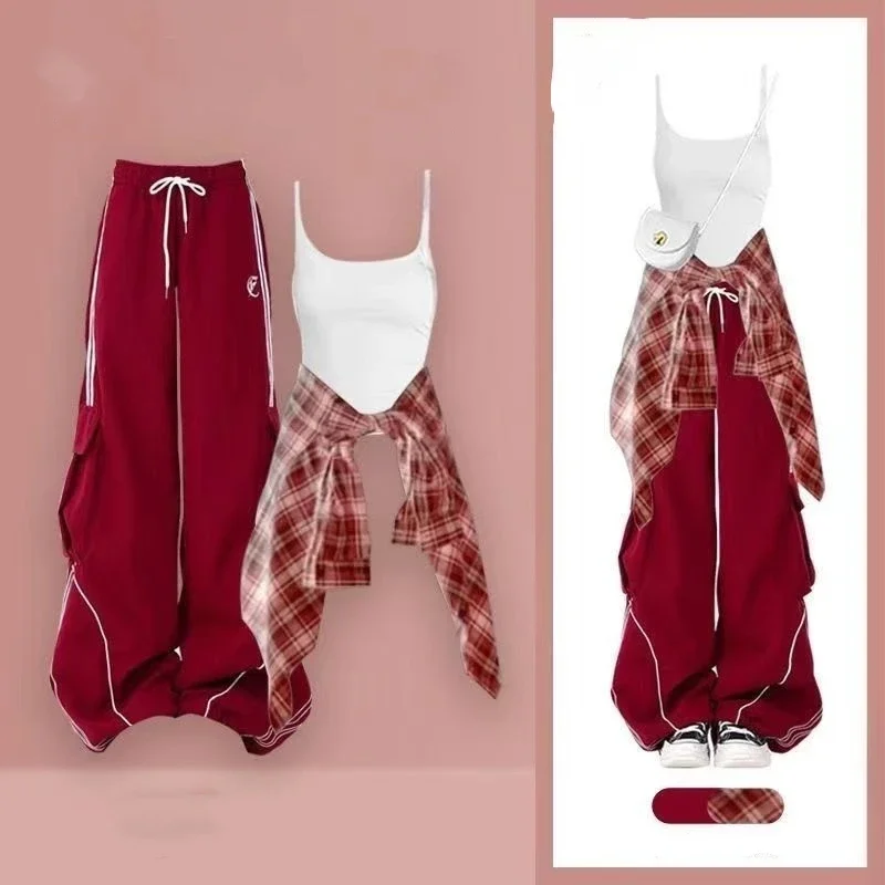 

Весна-лето, женская повседневная клетчатая рубашка, брюки-карго на бретельках, комплект из 3 предметов, женская модная красная блузка, футболки, брючные костюмы 2026