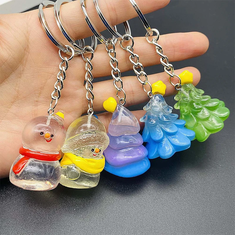 Resin Christmas Keychain Creative Christmas Tree Snowman Keyring For Women Men Handbag Pendants DIY Festival Gifts