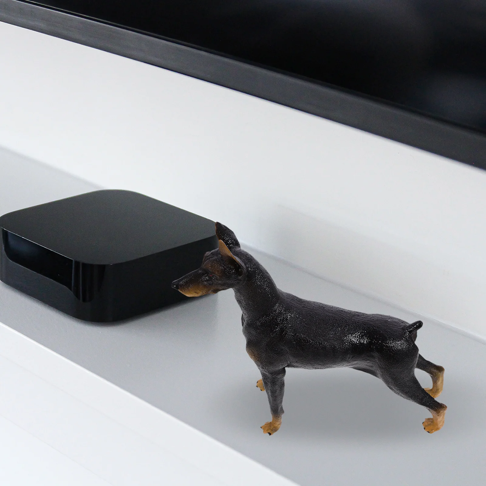 

1pc Simulation Doberman Lifelike Animal For Home Office Car Decor Desktop Simulation Dobermann Ornament Dobermann Model Pcs