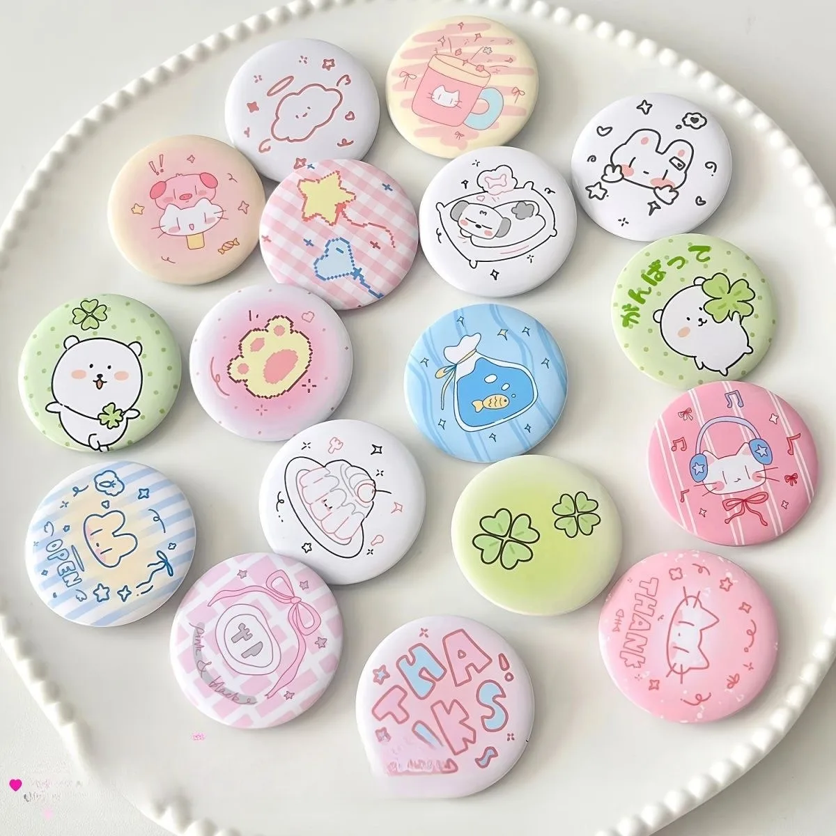 Décoration de planificateur très attrayante, mini-badge original et mignon de style dessin animé, accessoire épinglette cœur girly style INS