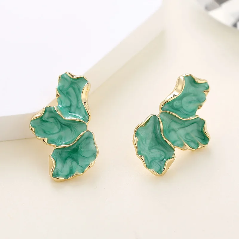 Irregular Metal Cream Enamel Petal Stud Earrings for Women Maple Flower Korean Fashion Earring Jewelry Party Accessories Gifts