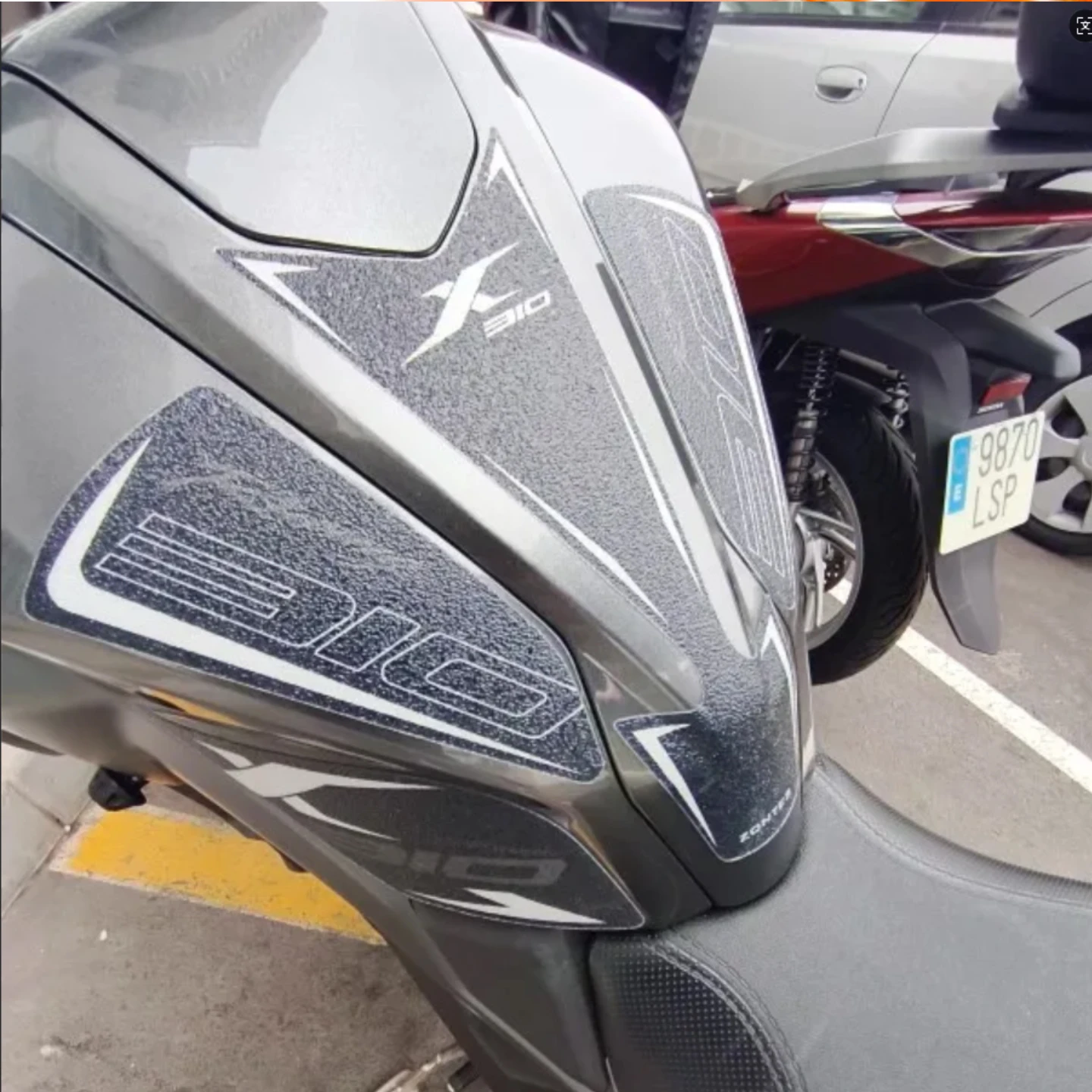 

Наклейки-декали на топливный бак для мотоцикла ZONTES 310X 310 X