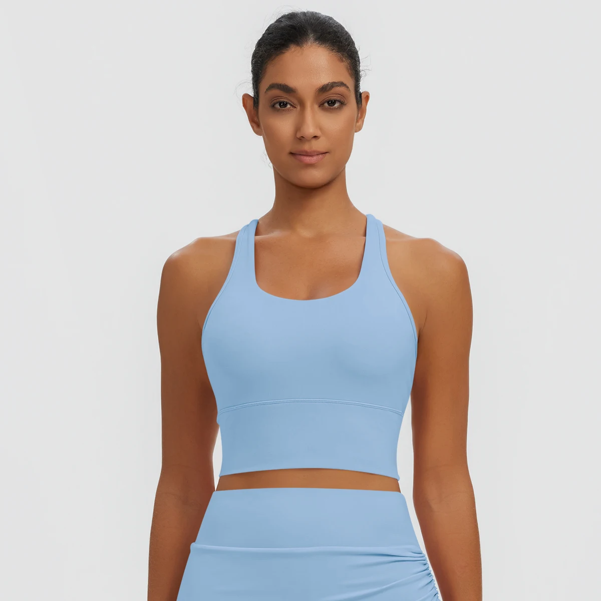 Schnell trocknendes, sexy Yoga-Top in I-Form, stoßdämpfendes Lauf-Yoga-Oberteil mit Brustpolster, einfarbiges Sommer-Fitness-Oberteil für das Training. – Detail 18