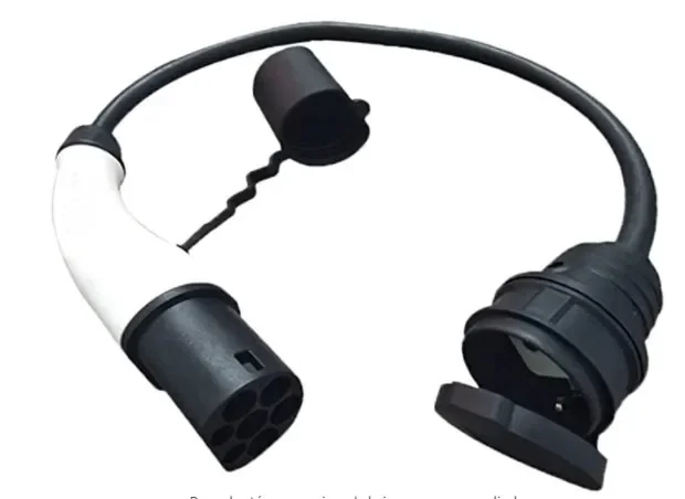 Type 2 charging station cable A charging transfer cable for Type 2 to 16A Shuker socket electric vehicles