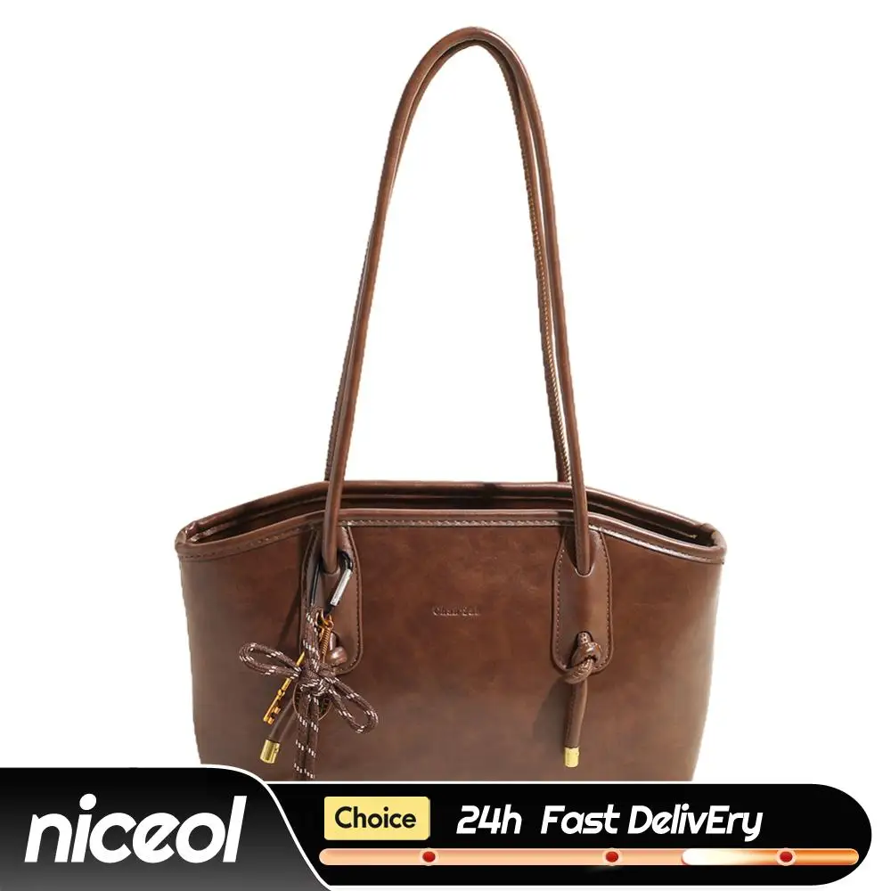 

Leather Shoulder Bag for Women with Pendant Hobo Bag Shoulder Tote Handbag Stylish Tote Bag for Daily Use