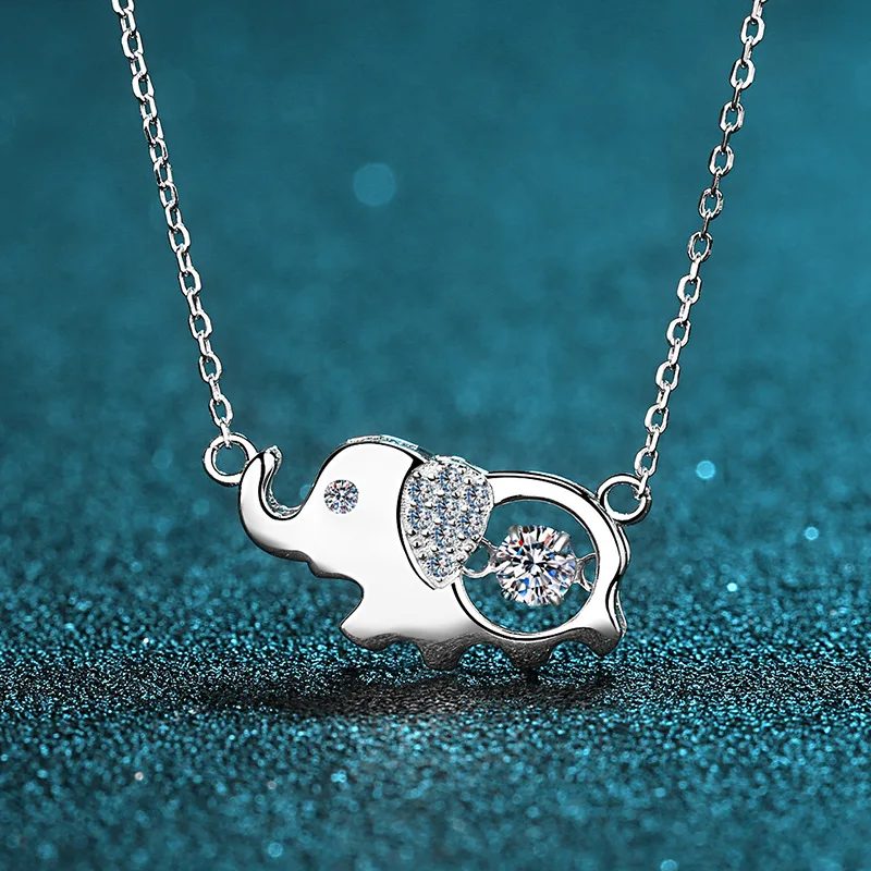 Platinum PT950 star with female pendant collarbone chain spirit elephant animal 50 points moissanite necklace