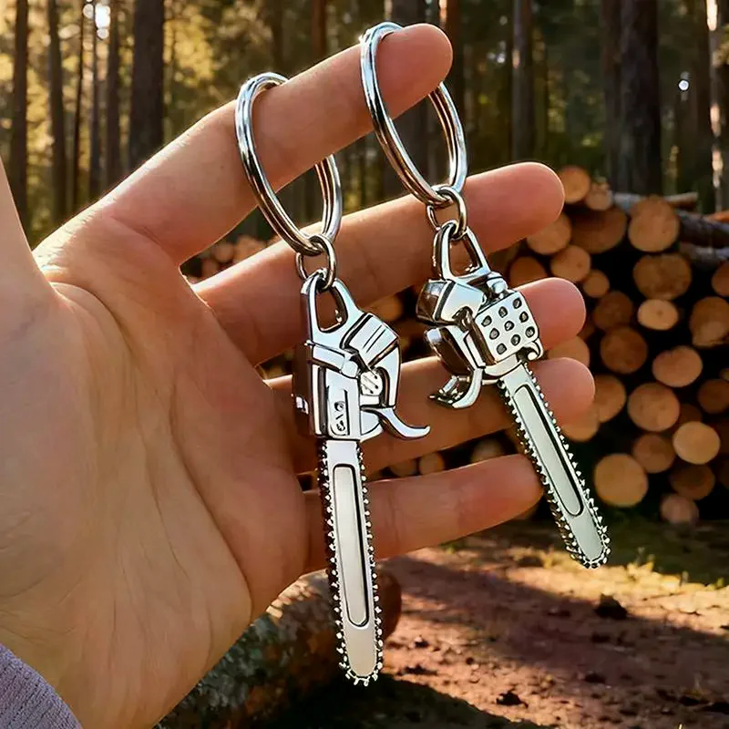 Metal Chainsaw Keychain Creative Chainsaw-Shaped Pendant Simulation Tools Car Key Ring Bag Charm Gift
