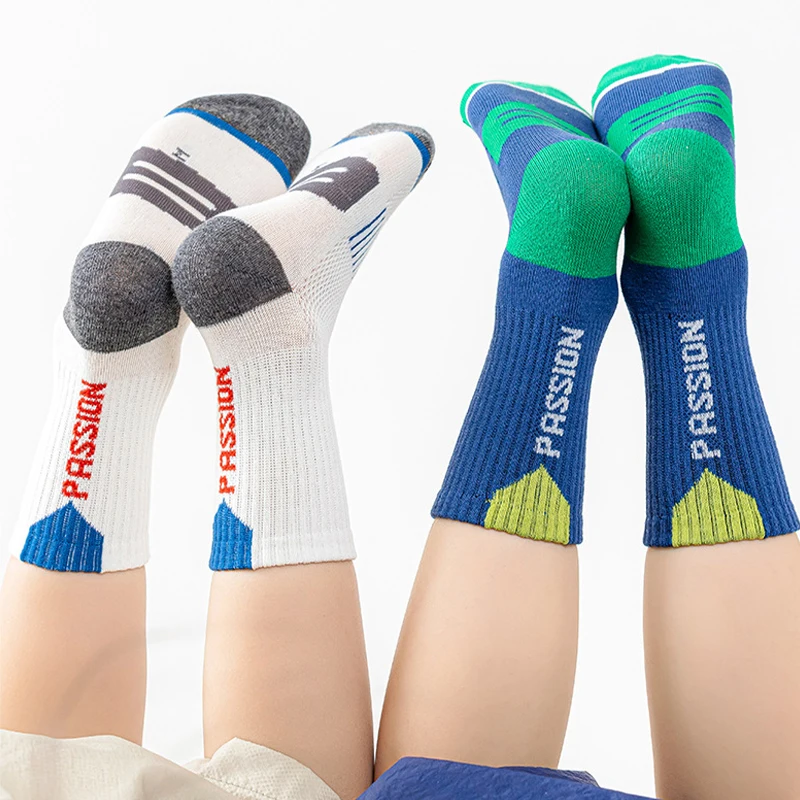 5 Paar Kindersocken Jungen Sport Midtube Socken Atmungsaktives Mesh Sport Kindersocken Laufen Radfahren Socken für Kinder