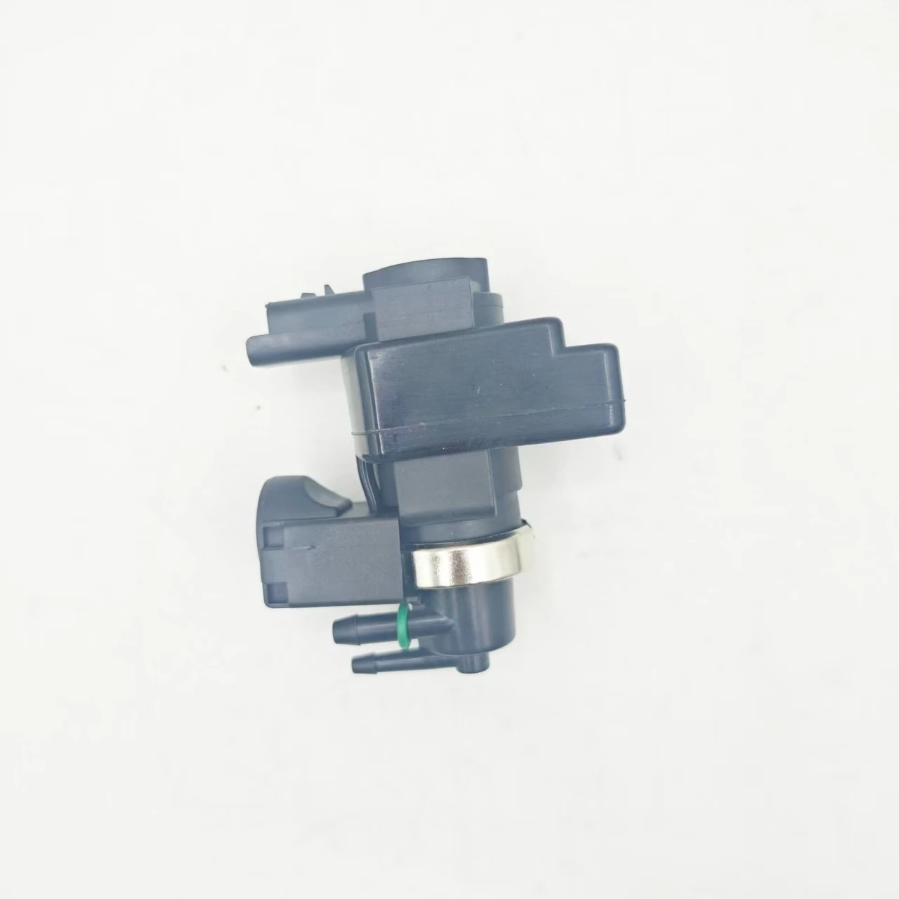 1pc 11657599547 Idle Air Control Valve IAC For B-MW E46 E39 E65 E53 0280140572