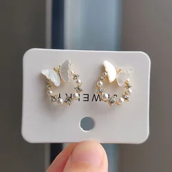 New Butterfly Crystal Imitation Pearl Wreath Circle Geometry Stud Earrings Korean Jewelry Female Birthday Friend Christmas Gift