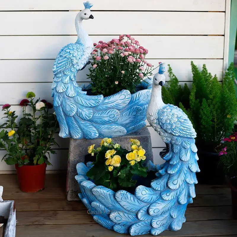 Peacock Planter for Garden, Artistic Succulent Container for Courtyard, Decorative Resin Flower Pot for Balcony Yard Landscaping