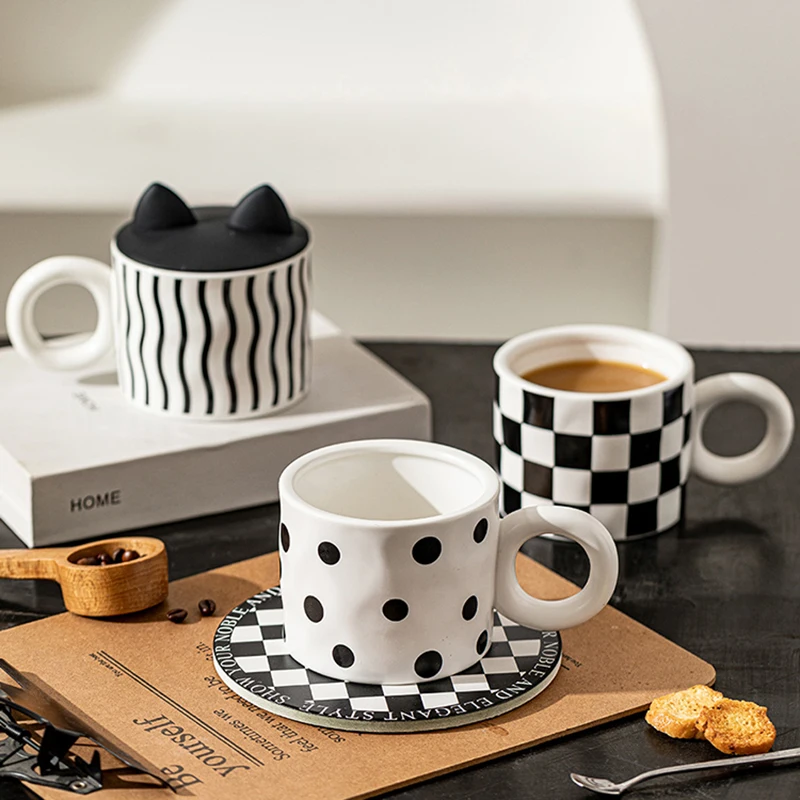 Personalized Ceramic Cute Mugs Espresso Coffee Kitchen Milk Funny Ideas Mugs Lid Aesthetic Porcelain Copo Termico Tea Cup Sets