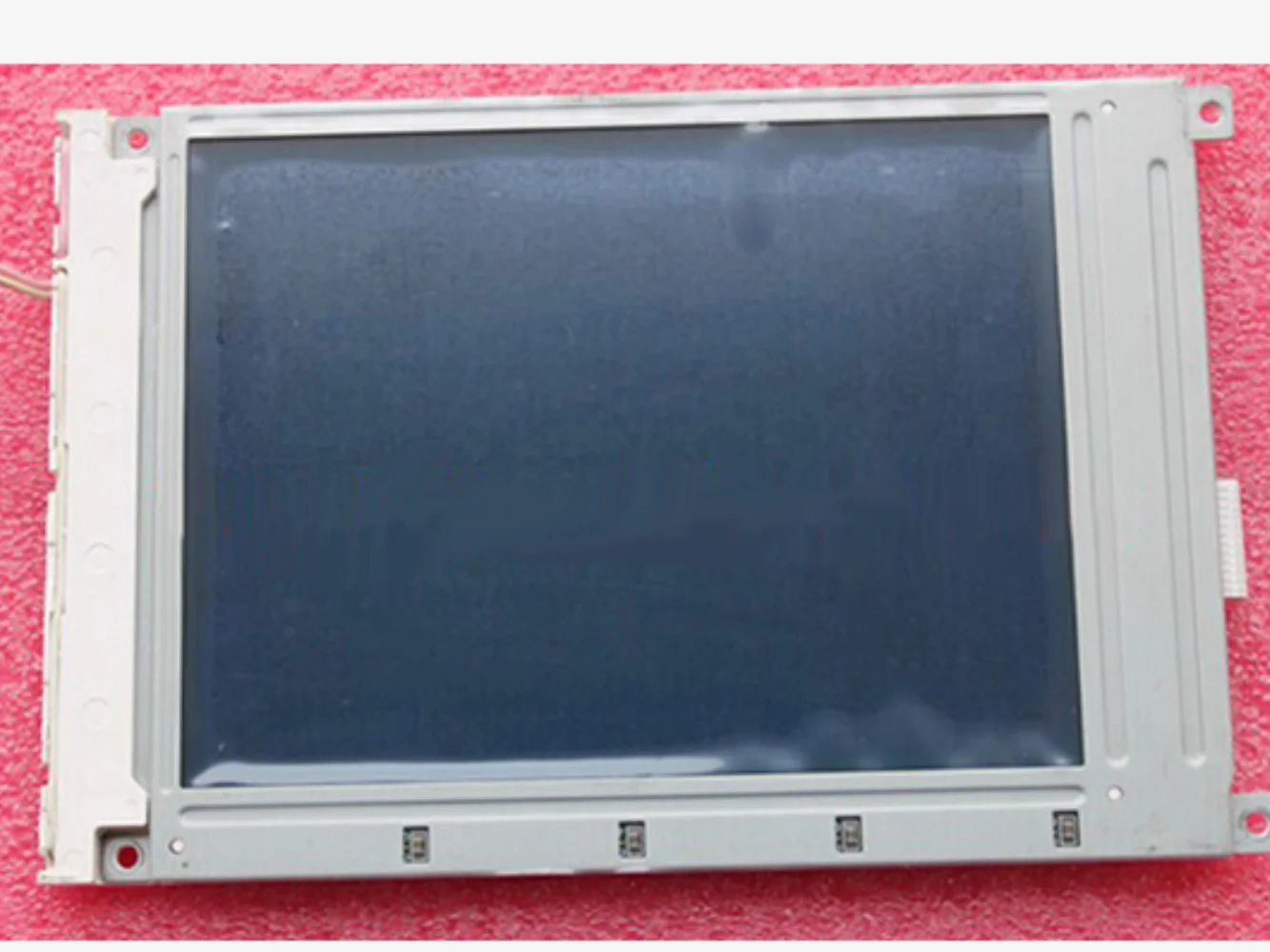 LM320191 LCD display panel