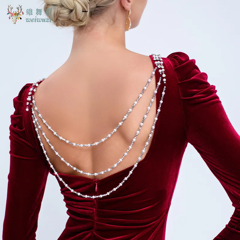 New Autumn and Winter Solid Color Gold Velvet Round Neck Diamond Studded Bead Long Sleeved Slim Fit Waist Mermaid Evening Dress