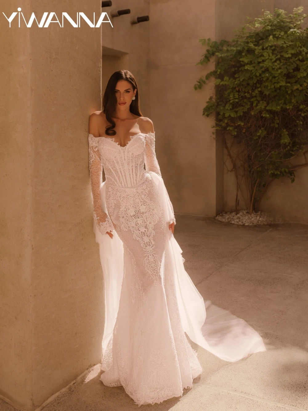 

Ivory Illusion Lace Appliques Wedding Dress Detachable Train Mermaid Bridal Gown Customized Off Shoulder Dresses For Bride