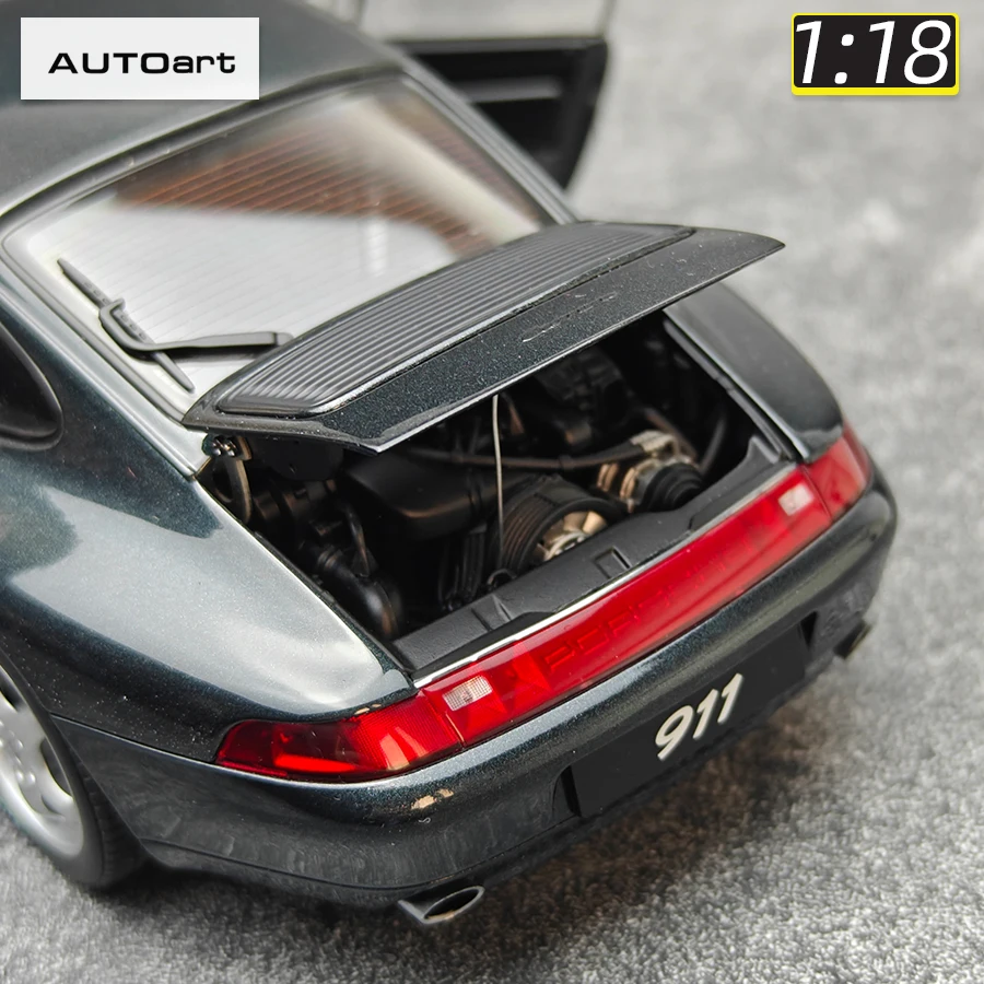 Porsche 911 (993) Carrera Red Blue Black 1/18 AUTOART Metal