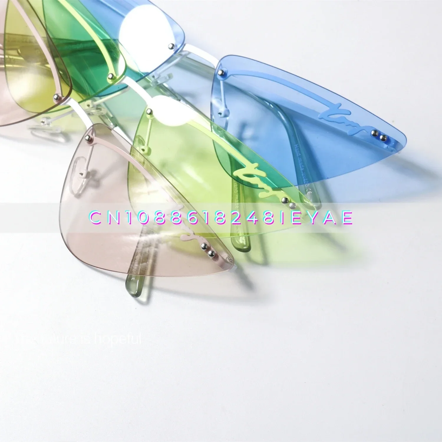 Gafas de sol de aguacate fresco UV400 protección UV sin marco ojo de gato triángulo gafas de sol vanguardistas personalizadas