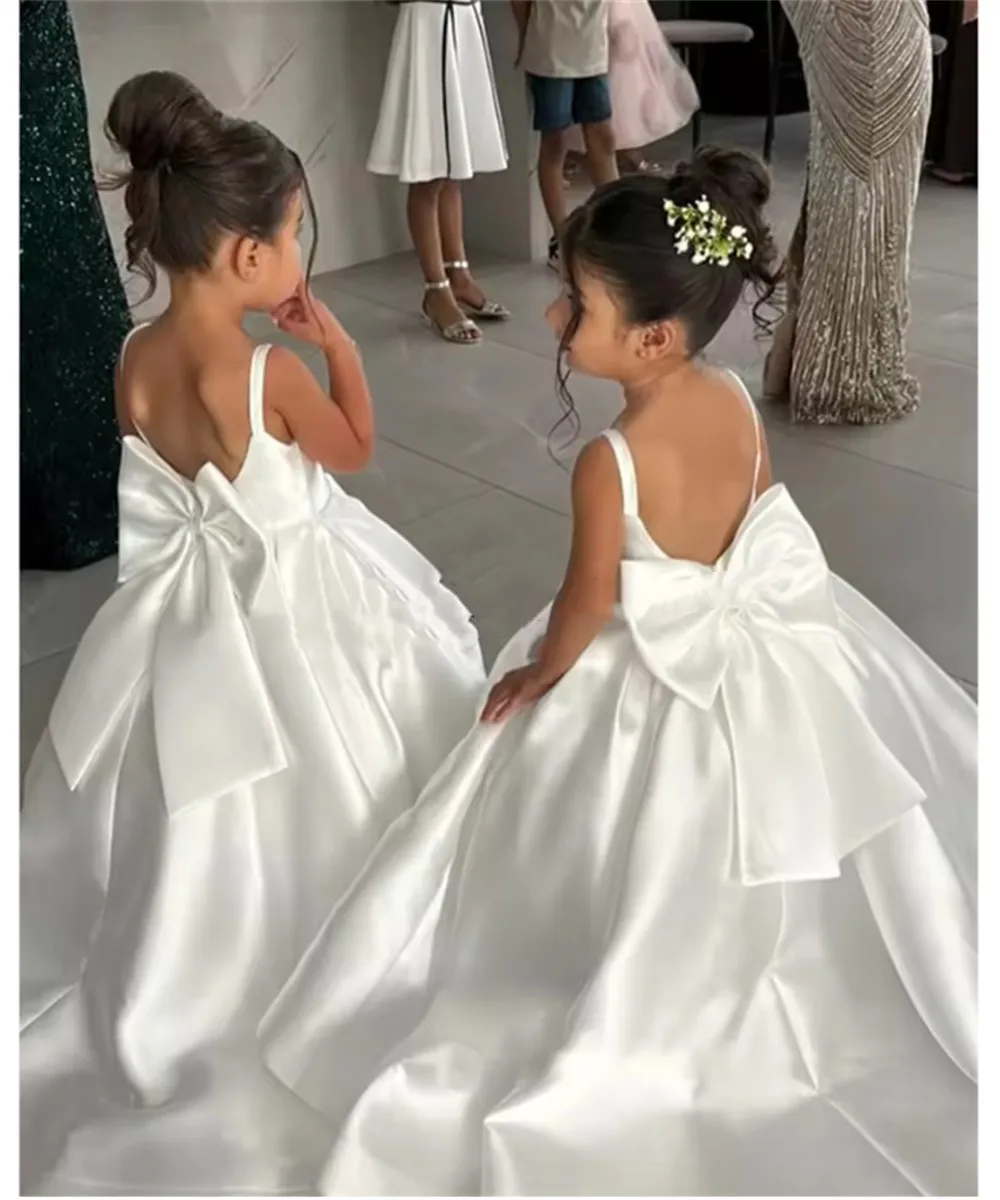 ชุดเดรสเด็กผู้หญิงงานแต่งงานแบบมีสายผูกโบว์  ชุดเจ้าสาวมินิ  ชุดราตรีเด็ก  ชุดรับศีลมหาสนิท  สามารถสั่งตัดได้