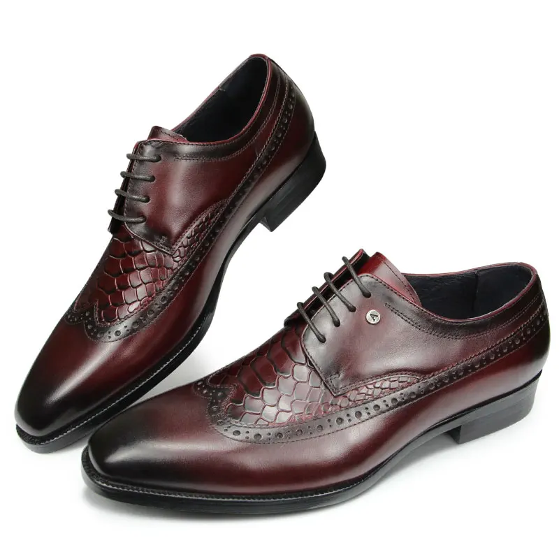 Handmade Lace Up Carved Shoe Crocodile Pattern Derby Brogue Men Dress Shoes British Designer brogue shoes banquet suit shoes