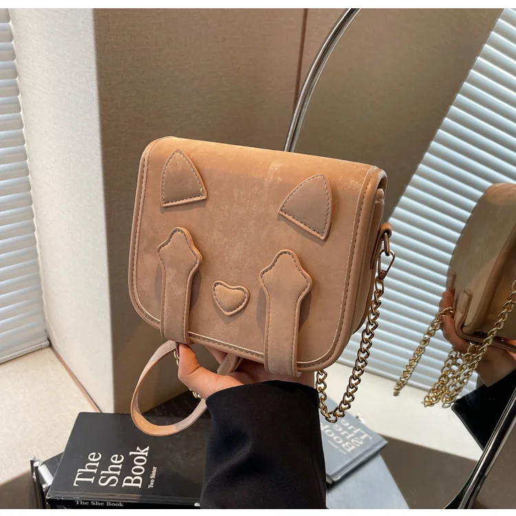 

2025 Womens Bag Spring New Fashion Square Shoulder Purse Casual Chic Crossbody Bag Small Niche Design Top Handle Purse